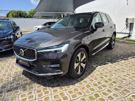 VOLVO XC60 2.0 T8 RECHARGE PLUS AWD GEARTRONIC VOLVO XC60 2.0 T8 RECHARGE PLUS AWD GEARTRONIC